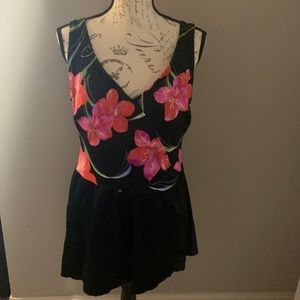 Women’s One Piece Swim Suit